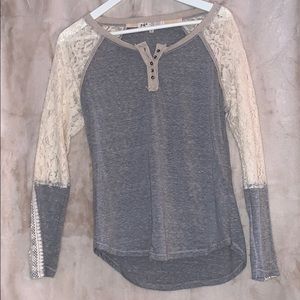 Long Sleeve with super cute arms